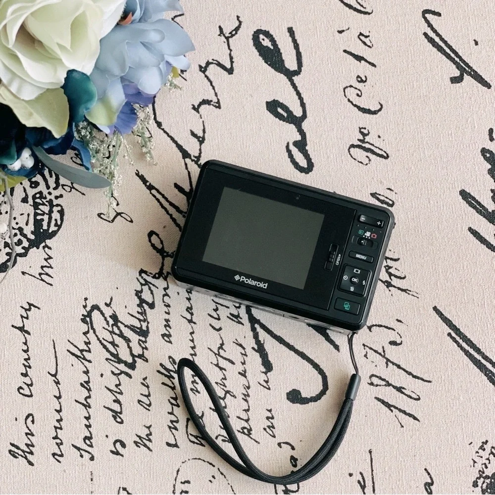 Polaroid party z2300